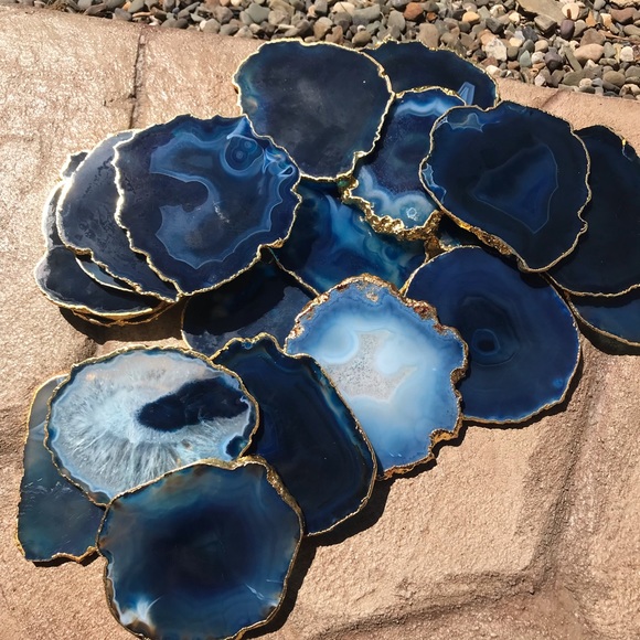 Set of 4 Blue Agate Geode Coasters Gold Rimmed - Picture 2 of 4
